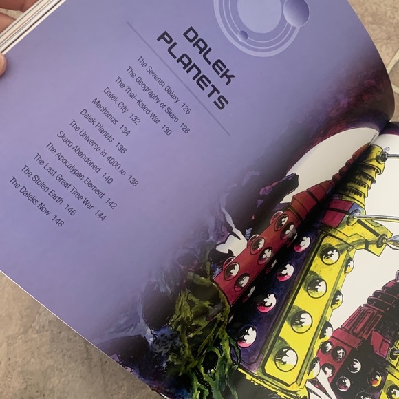 Whoniverse Lance Parkin Dr. Who Universe Planets History Hardcover Book NEW - Picture 13 of 14